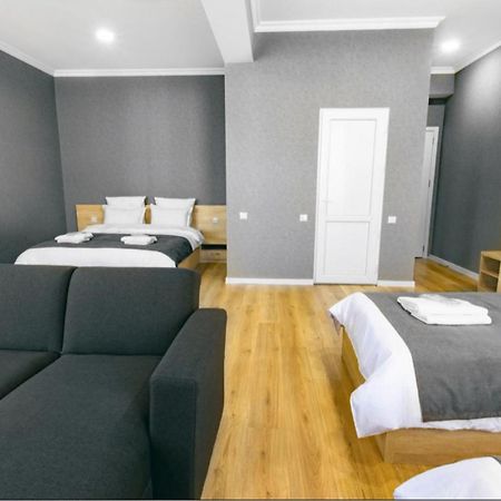 Hotel Caucasus Borjomi ภายนอก รูปภาพ